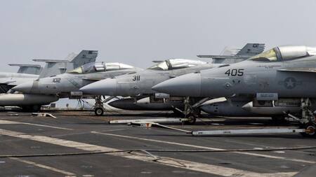 Aviones de la OTAN, Reuters