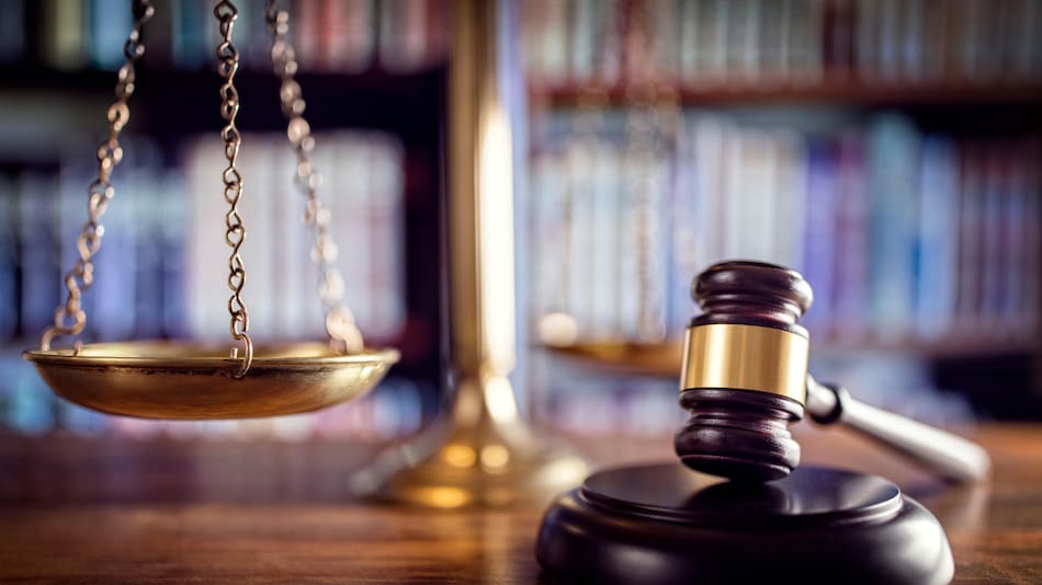 Justicia y leyes. Foto: Reuters, Alamy