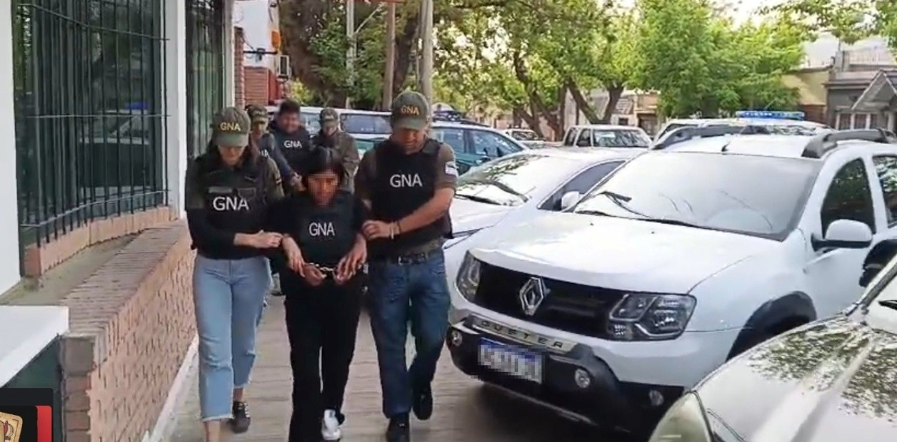 Alerta en Aeroparque: una pareja llevaba 199 cápsulas de cocaína dentro del cuerpo