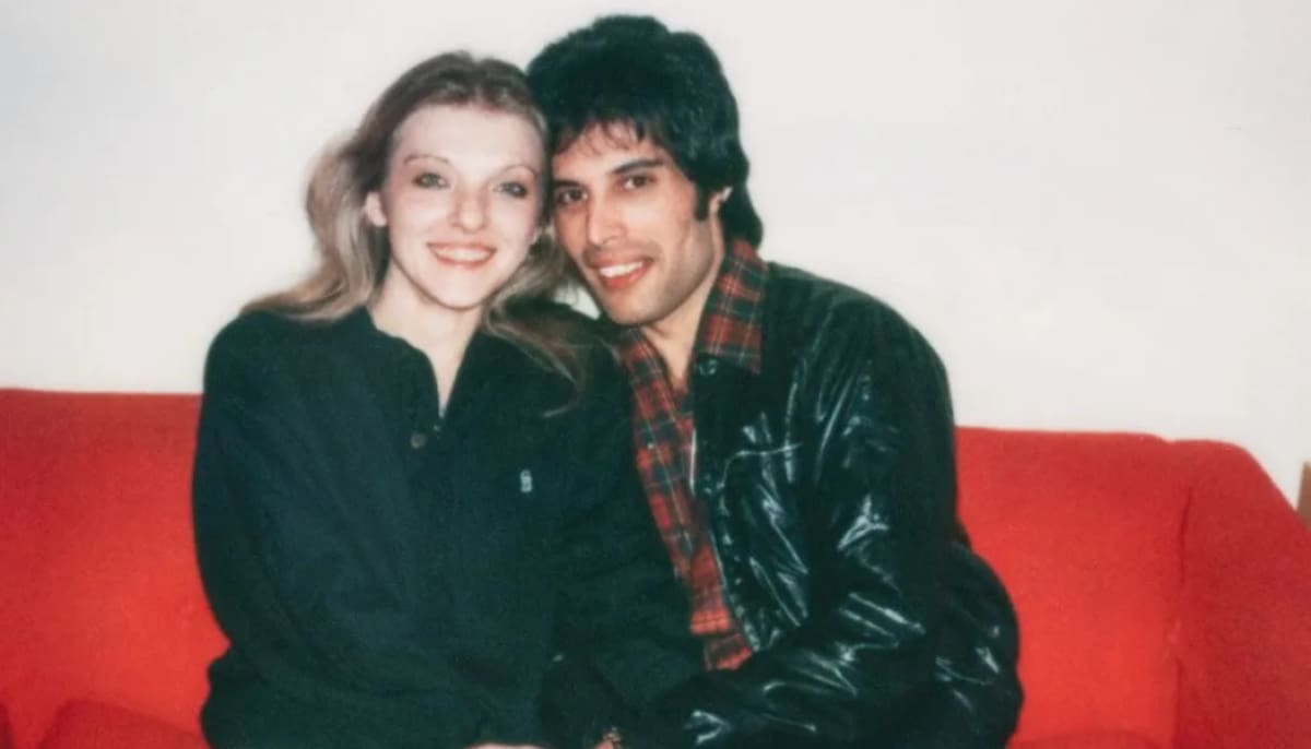 Mary Austin y Freddie Mercury