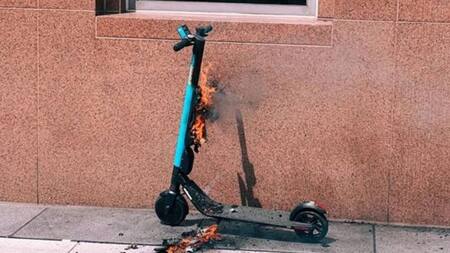 Los monopatines eléctricos, prácticos pero peligrosos. Foto: NA.