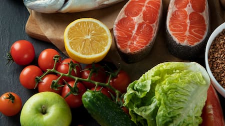 Estos son los alimentos que nunca deberías envolver en papel de aluminio: las razones