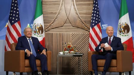 Biden junto a López Obrador. Foto: Reuters.