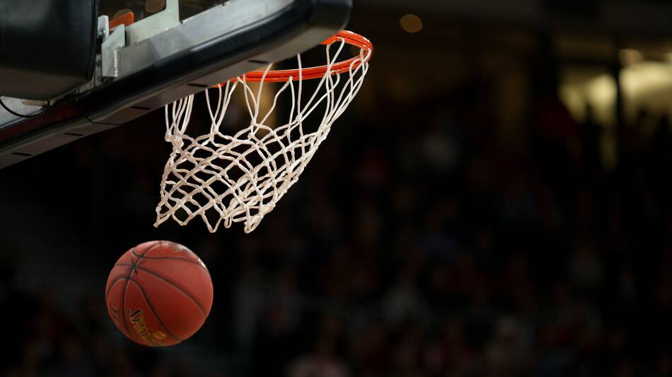 Baloncesto. Unsplash