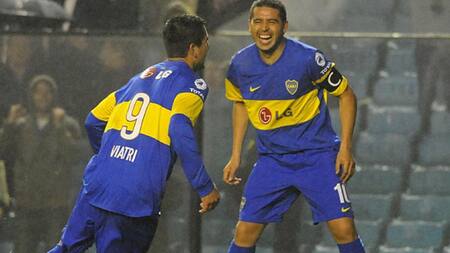 Lucas Viatri y Juan Román Riquelme