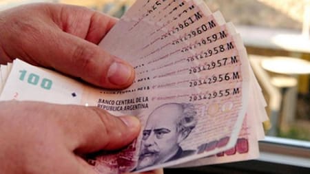 Salarios perdieron 15,1% frente a la inflación en un año