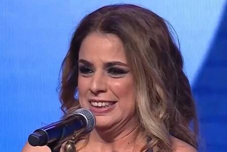 Marina Calabró en los Martín Fierro de Radio 2024. Foto: captura América TV.