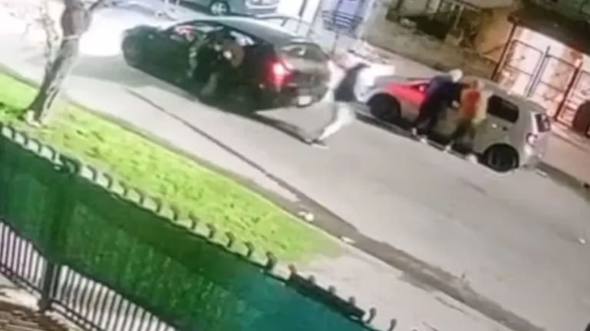 Delincuentes muertos en intento de robo a pareja de policías en Rafael Castillo.
