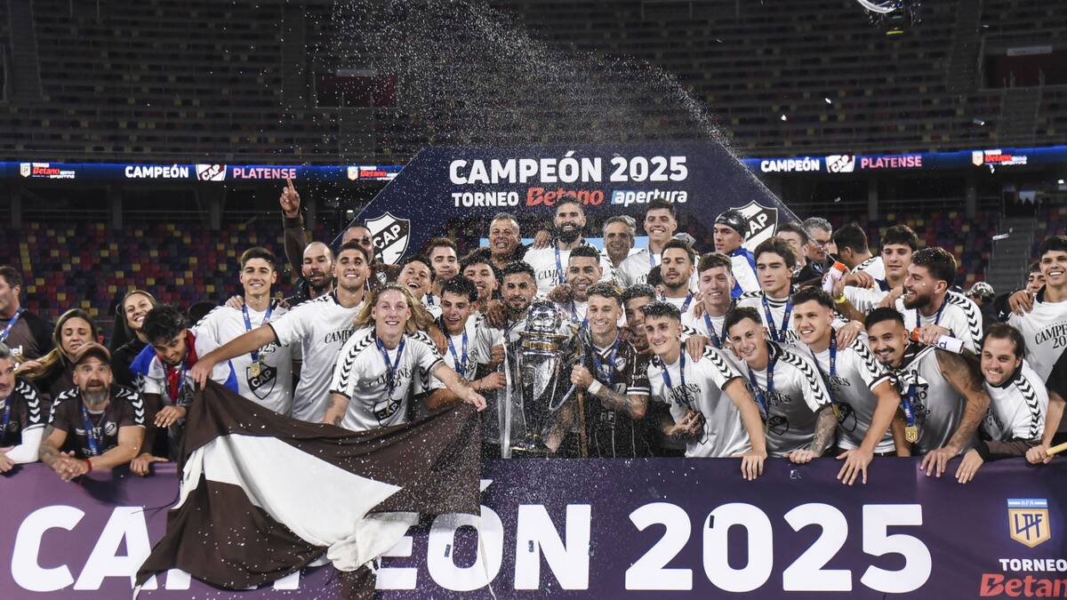 Platense, el campeón del Torneo Apertura 2025. Foto: NA (Luis Santillán)