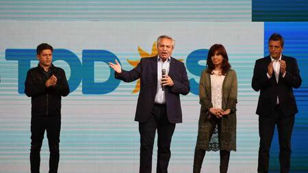 Alberto Fernández en el centro de campaña del Frente de Todos, NA