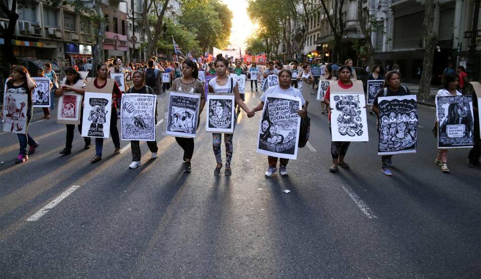 Marcha de mujeres, 8M, violencia de género, sociedad, manifestaciones, NA