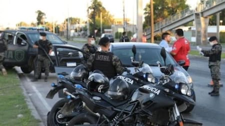 Persecución y detenidos en el Acceso Oeste