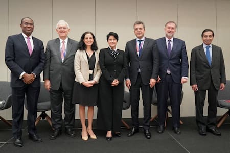 Massa y el Club de París, foto Ministerio de Economía