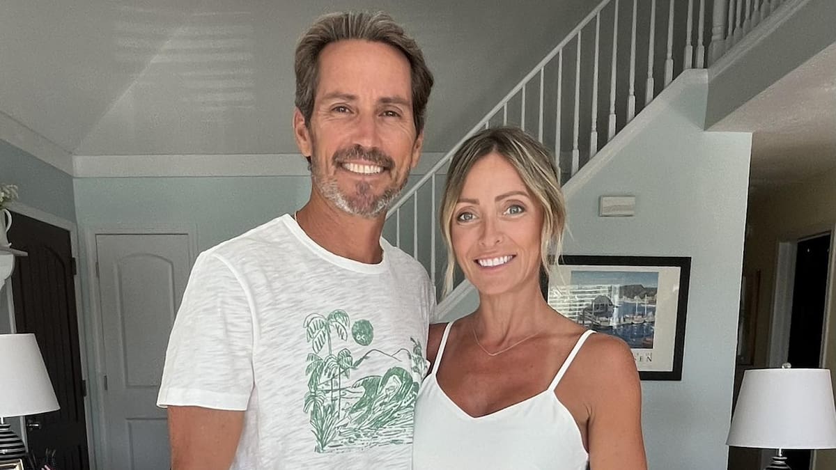 Pareja demandó a una clínica de fertilidad por implantar un embrión equivocado.