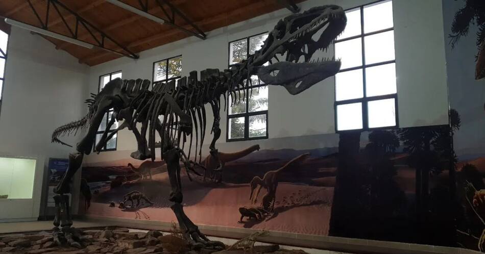 Museo Paleontológico Municipal Ernesto Bachmann en Villa El Chocón. Foto: Instagram.