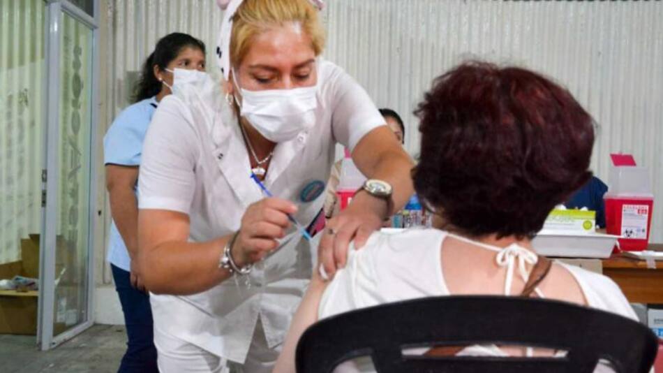 Vacunación, coronavirus en Argentina, NA