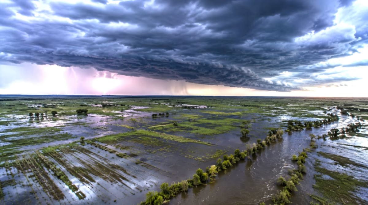 La imagen que preocupa a los expertos: más tormentas y campos inundados por el avance de El Niño