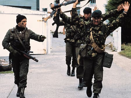 Rendición argentina en Malvinas. Foto: Infobae / Rafael Wollmann