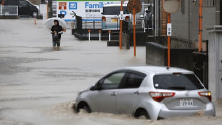 Las lluvias torrenciales golpean al país japonés desde el viernes. Foto: Twitter/@teleSURtv