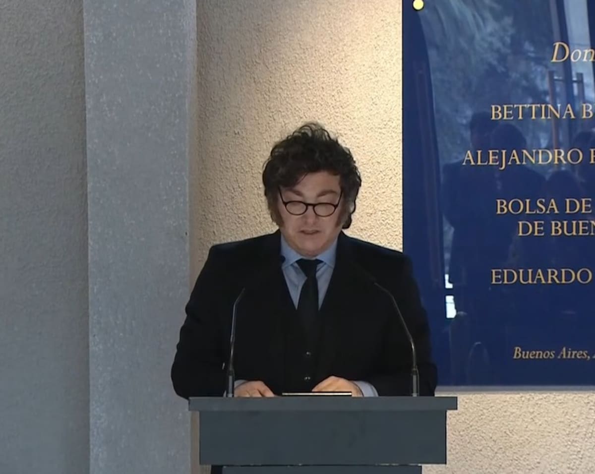 Javier Milei en la inauguración del Museo de Regimiento de Granaderos