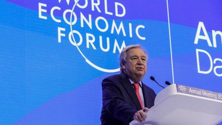 António Guterres en el foro de Davos_Reuters