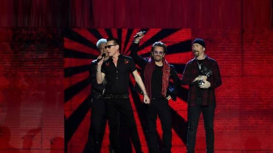 U2