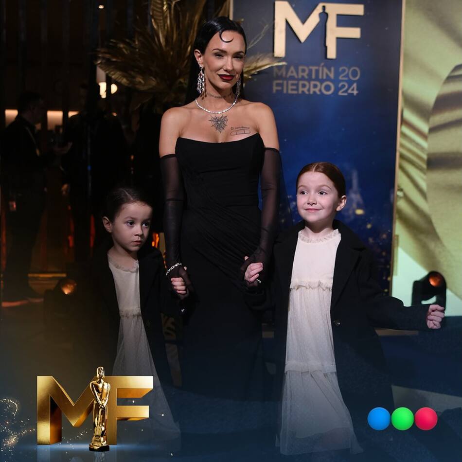 Los looks de los famosos en los Martín Fierro. Foto: Instagram @telefe