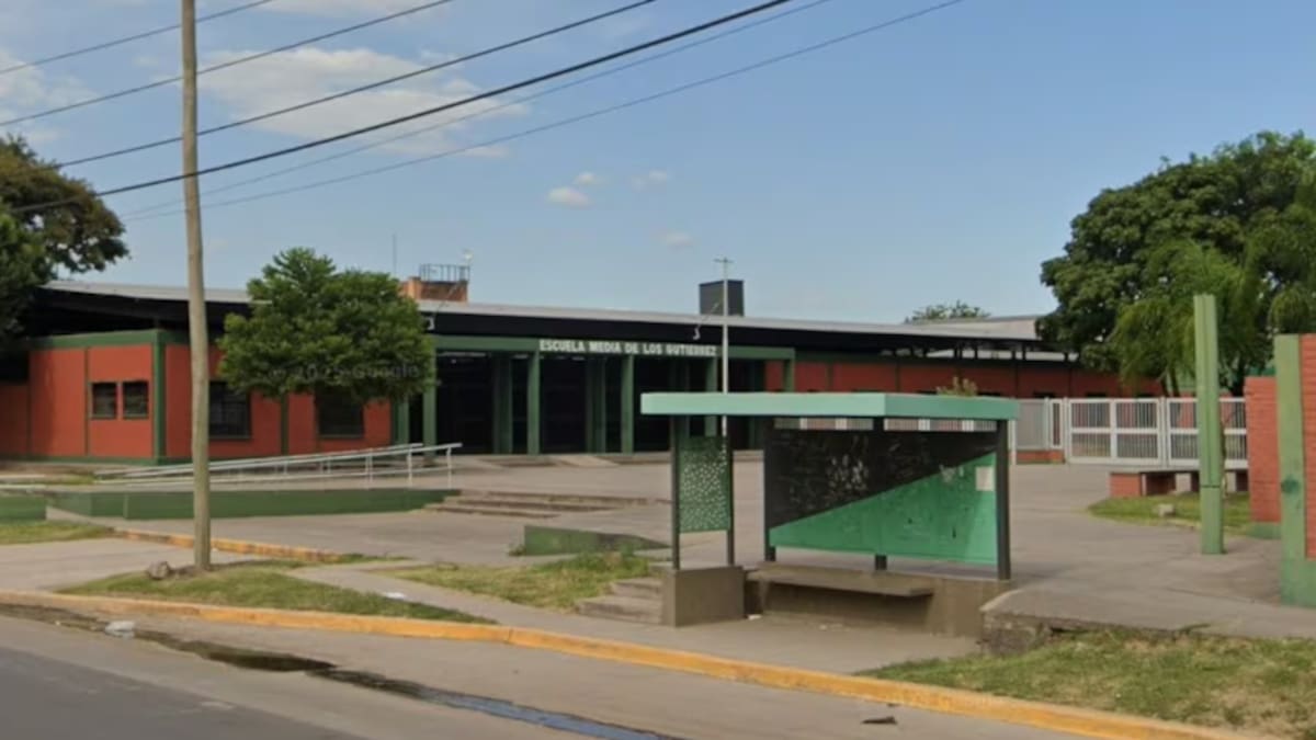 Una alumna de 12 años llevó un arma a un colegio de Tucumán