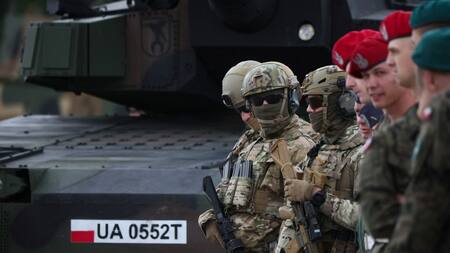 Soldados polacos en la frontera con Bielorrusia. Foto: REUTERS.