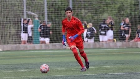 Un nuevo "europibe": quién es José Castelau de Roa, el arquero nacido en España y convocado por la Sub 17 argentina