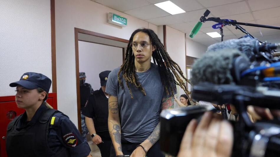 Brittney Griner, jugadora de básquet detenida en Rusia fue liberada_Reuters