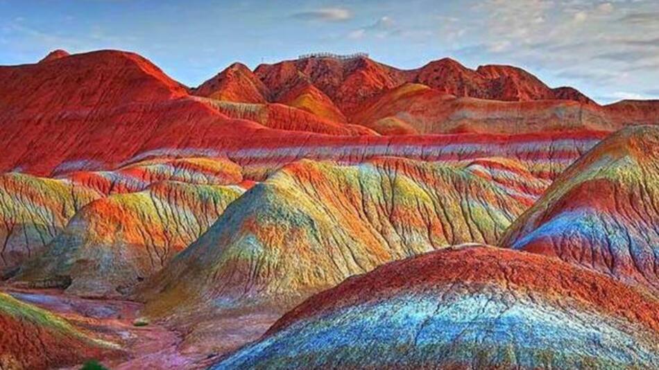 Montañas Arco Iris