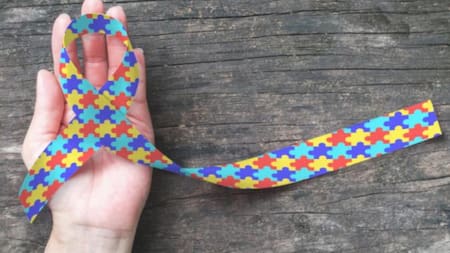 Síndrome de Asperger: las 6 creencias equivocadas que la evidencia desmiente