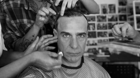 Leonardo Sbaraglia caracterizado como Carlos Menem. Foto: NA.