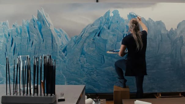 Un artista argentino vendió una obra del Perito Moreno por una cifra millonaria: quién es y cuál fue el monto