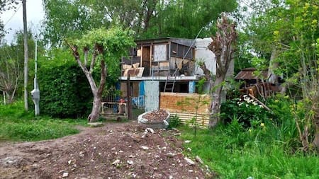 Murió una beba de nueve meses tras ser violada por su padrastro en Punta Lara (Foto: Twitter @Belisario_M)