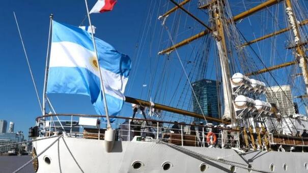 Dictan conciliación obligatoria en el conflicto del Puerto que tiene varada a la Fragata Libertad