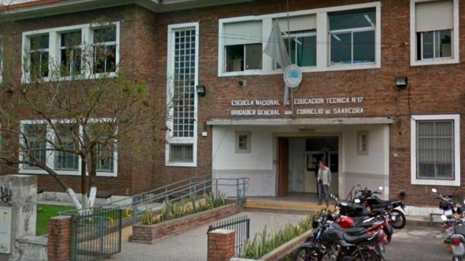 Colegio - Alumno apuñalado