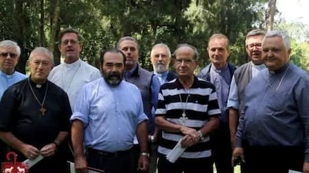 “El agua vale más que el oro”: los obispos de la Patagonia salieron al cruce de Ley de Glaciares que impulsa el Gobierno