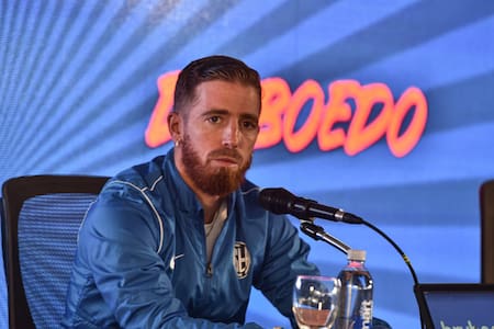 Iker Muniain fue presentado en San Lorenzo. Foto: X.