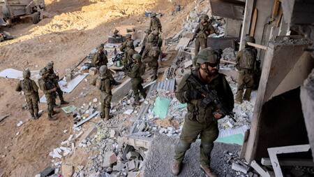 Soldados de Israel en la zona de Gaza. Foto: NA.