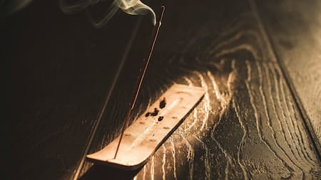 Sahumerio. Foto Unsplash.