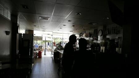 Cortes de luz, restaurante, Edenor, Edesur