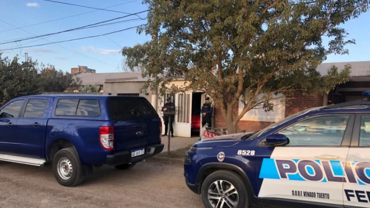 Fue arrestado por amenazas a la embajada británica: "Vamos a matar a cualquier inglés que esté en Argentina"