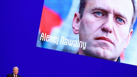 Imagen de Navalny durante la entrega de Premios de la Paz. Foto: Reuters.