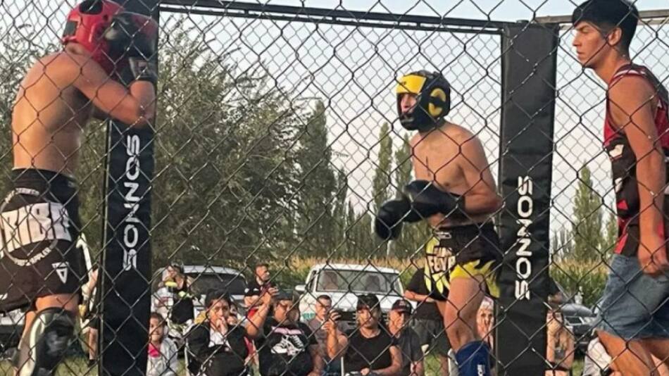 Encuentro de kick boxing en Cipolletti. Foto: NA