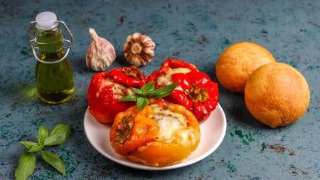 Morrón relleno con huevo.