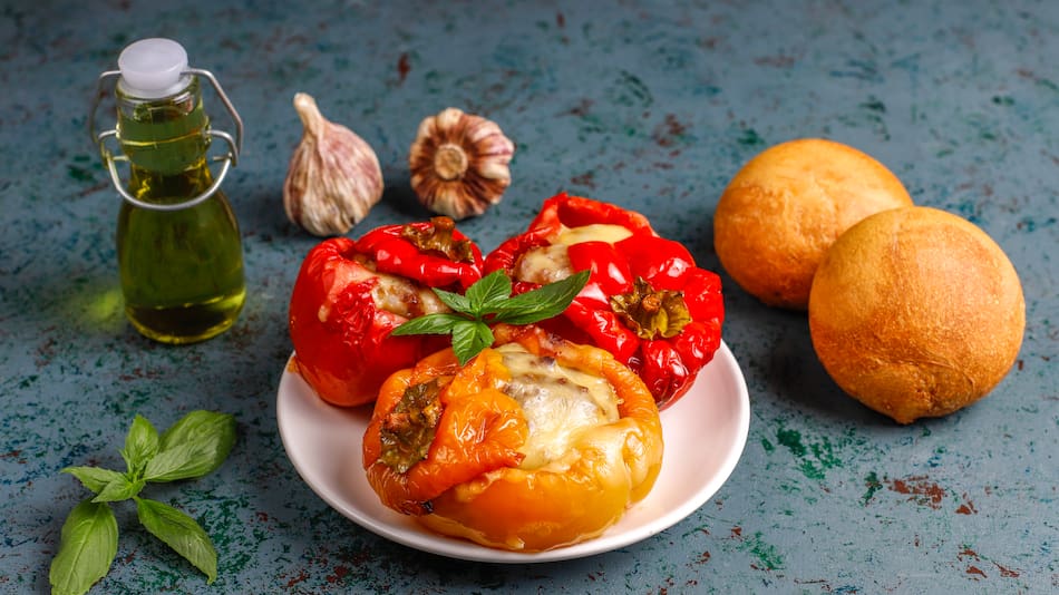 Morrón relleno con huevo.