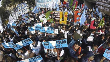 Reclamo de docentes (NA)