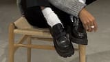 Adiós para siempre a los mocasines: cuál es la tendencia europea de calzado que dominará el 2026
